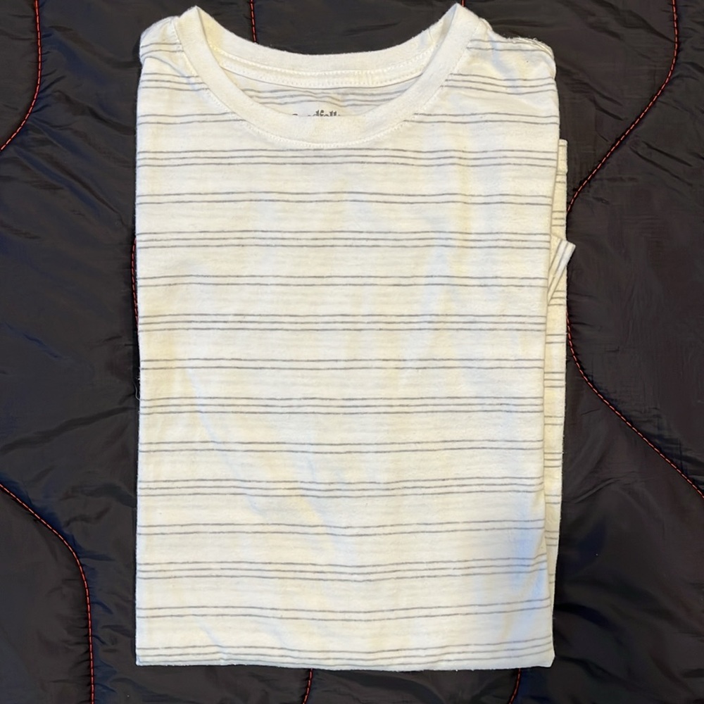 3 Target Tees - Picture 2 of 8